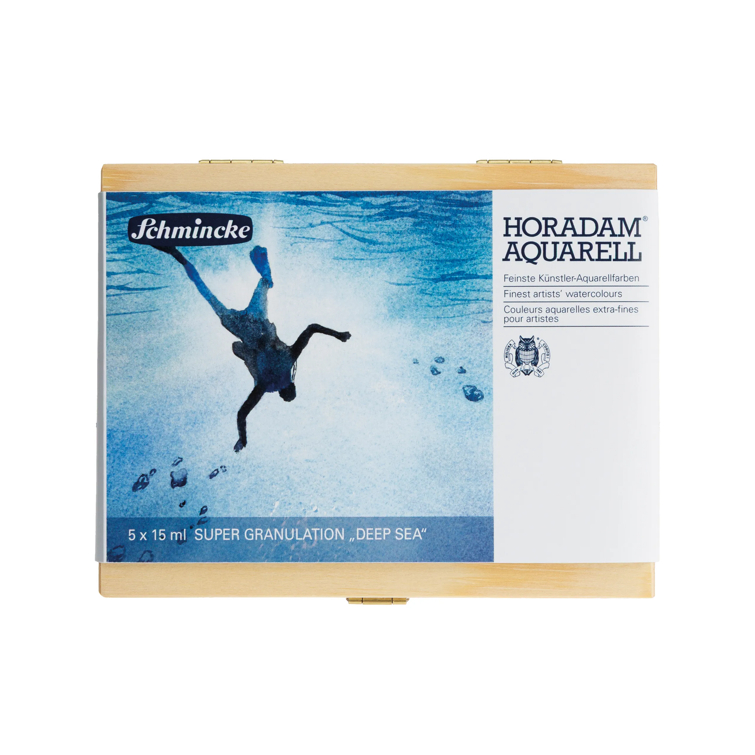 aquarelle set, watercolor, art supplies, palette, blue ocean